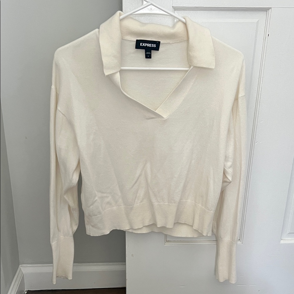 Express small Cream Polo Collar Lightweight Sweater